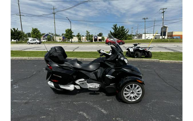 2016 Can-Am Spyder® RT-S SM6