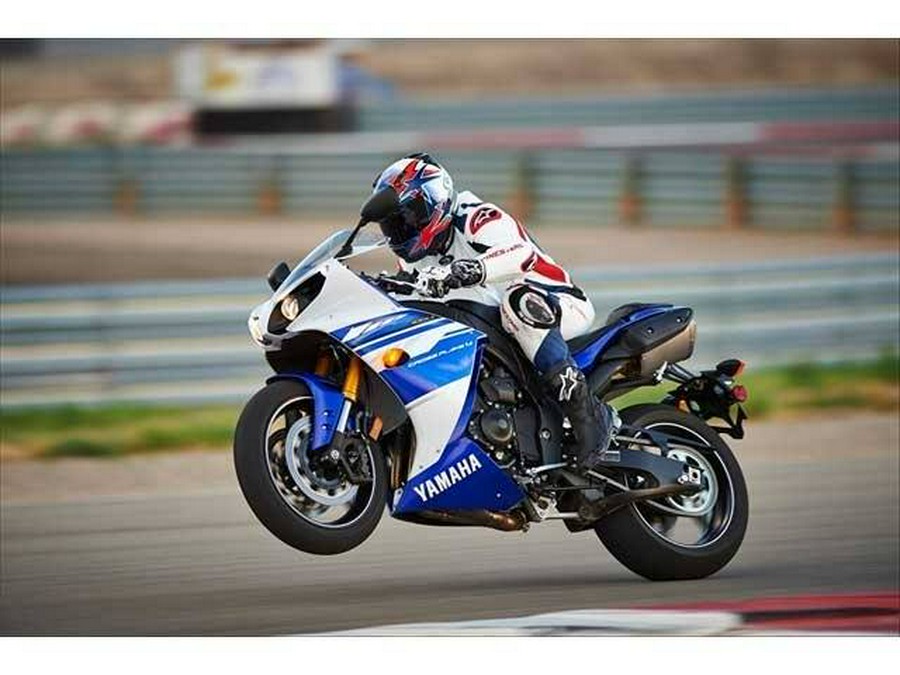 2014 Yamaha YZF-R1