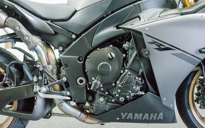 2014 Yamaha YZF-R1