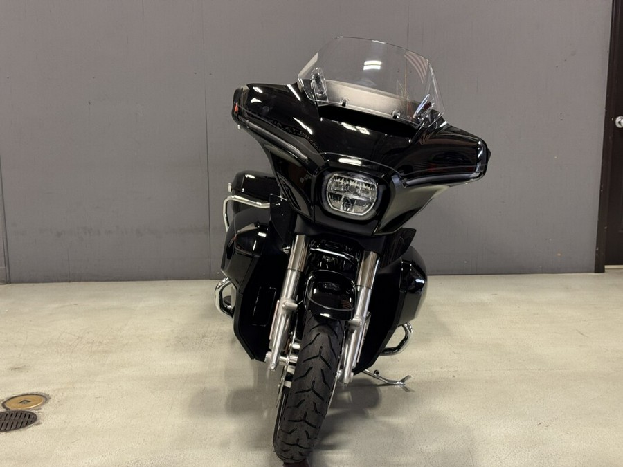 FLHXU 2025 Street Glide® Ultra