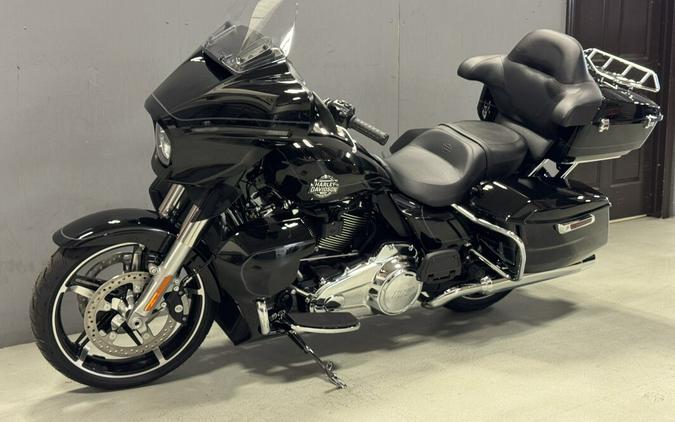 FLHXU 2025 Street Glide® Ultra
