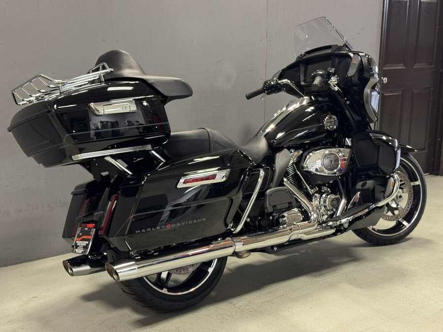 FLHXU 2025 Street Glide® Ultra