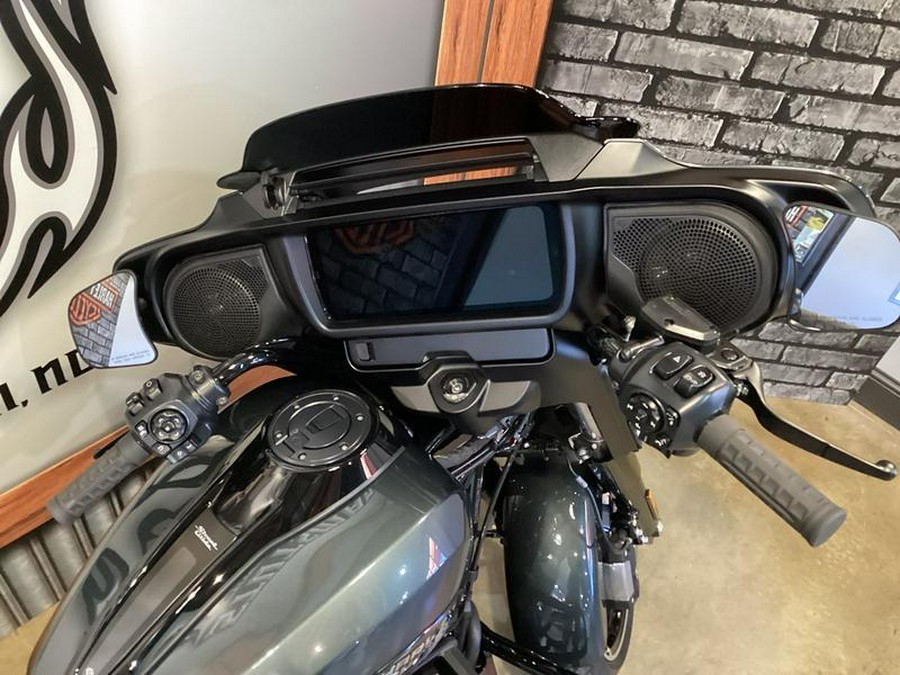 2025 Harley-Davidson® FLHX - Street Glide®