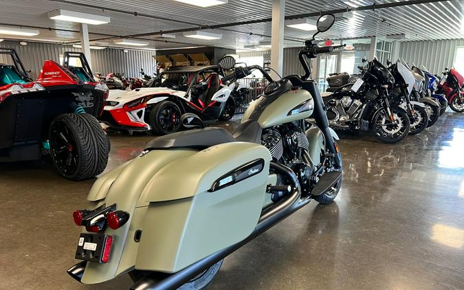 2025 Indian Motorcycle Springfield® Dark Horse®