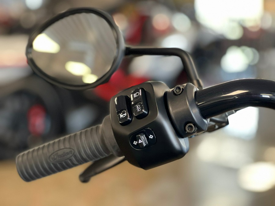2025 Indian Motorcycle Springfield® Dark Horse®