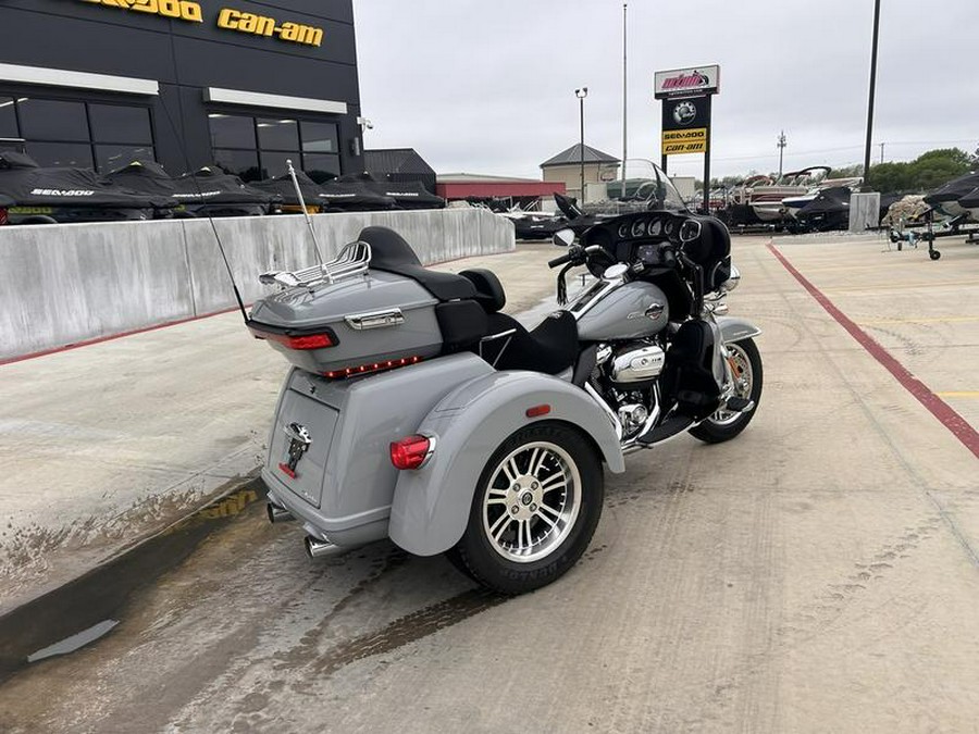2024 Harley-Davidson® FLHTCUTG - Tri Glide® Ultra