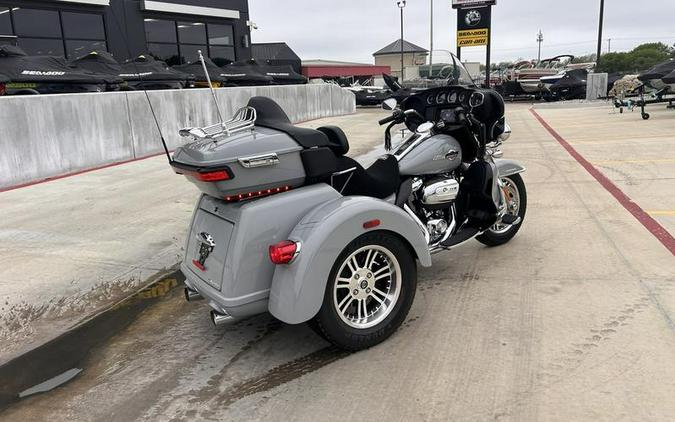 2024 Harley-Davidson® FLHTCUTG - Tri Glide® Ultra