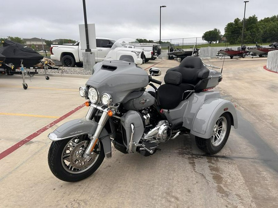2024 Harley-Davidson® FLHTCUTG - Tri Glide® Ultra