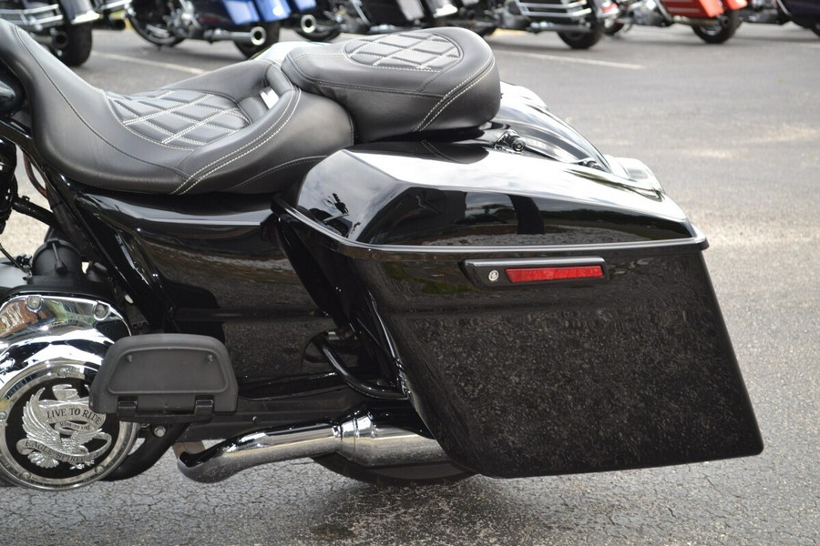 2020 Harley-Davidson® Electra Glide® Standard - FLHT