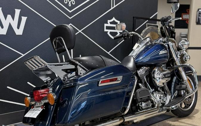 2016 Harley-Davidson® FLHR - Road King®