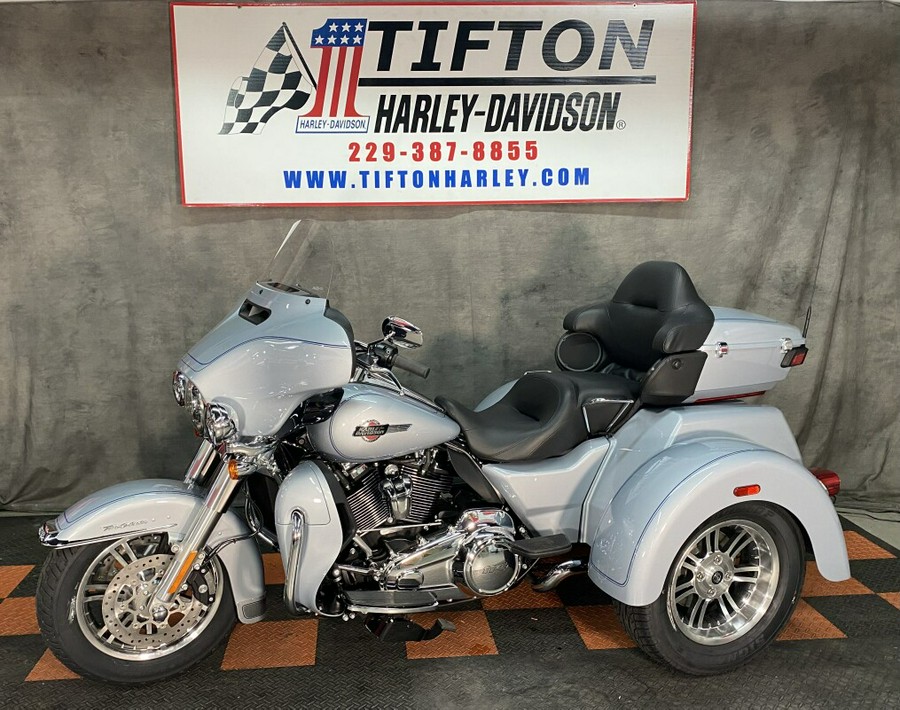 FLHTCUTG 2023 Tri Glide Ultra