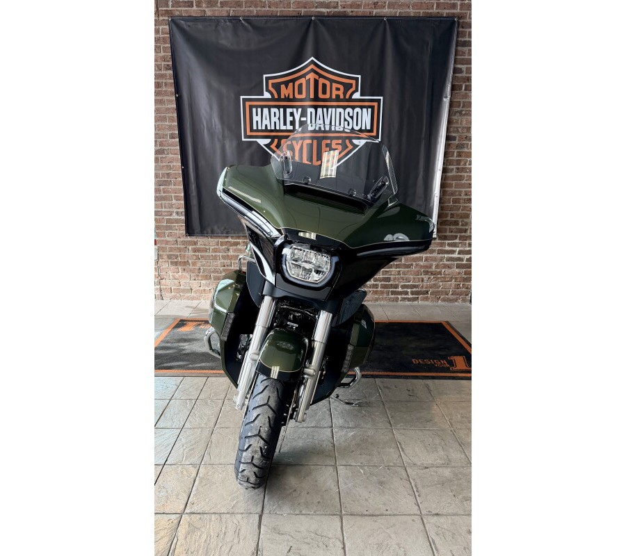 2026 Harley-Davidson Street Glide FLHX Olive Steel Metallic / Vivid Black Chrome Trim