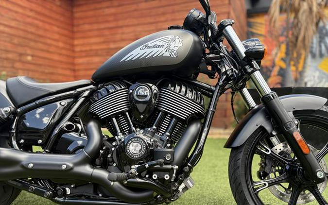 2026 Indian CHIEF DARK HORSE, BLACK SMOKE, 49ST Dark Horse
