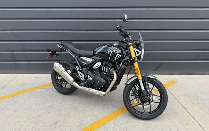 2024 Triumph Speed 400 Phantom Black / Storm Grey