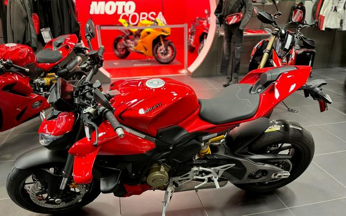 2026 Ducati Streetfighter V4