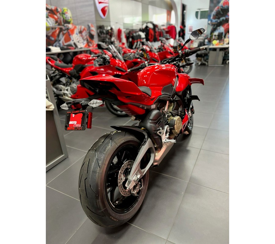 2026 Ducati Streetfighter V4