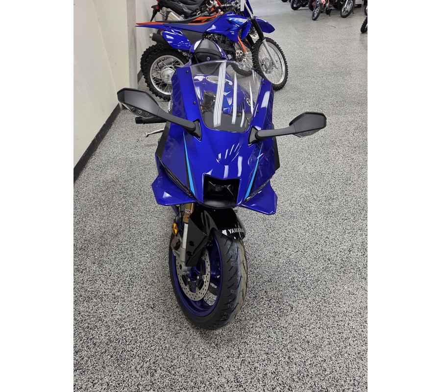 2027 YAMAHA YZF-R9 - Y3691