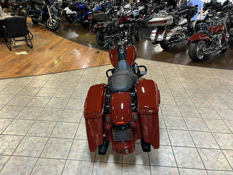 2024 Harley-Davidson Road King Special Red Rock