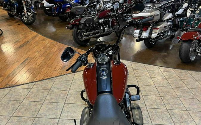 2024 Harley-Davidson Road King Special Red Rock