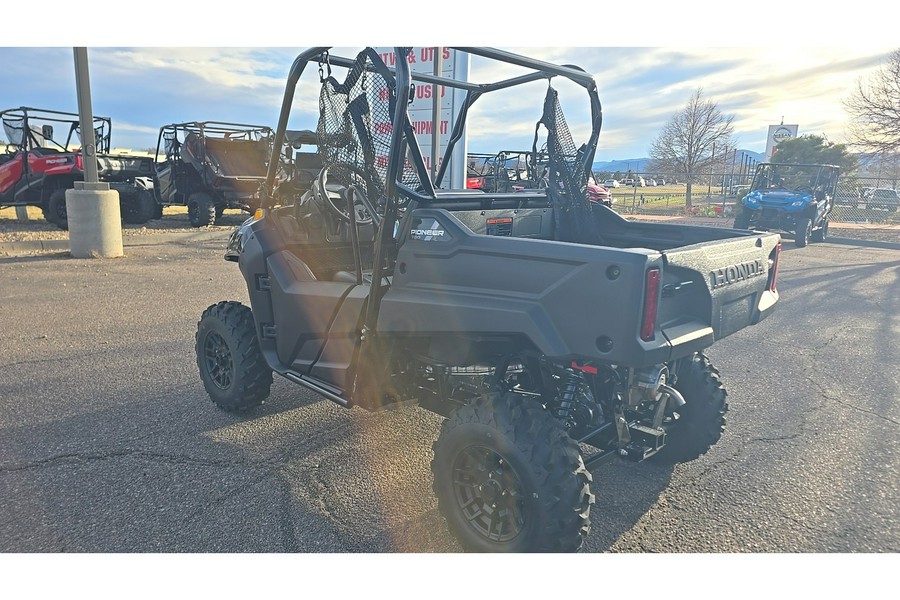 2026 Honda PIONEER 700 DELUXE Deluxe