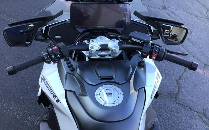 2026 BMW R 1300 RT Alpine White 3