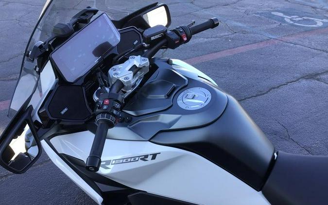 2026 BMW R 1300 RT Alpine White 3