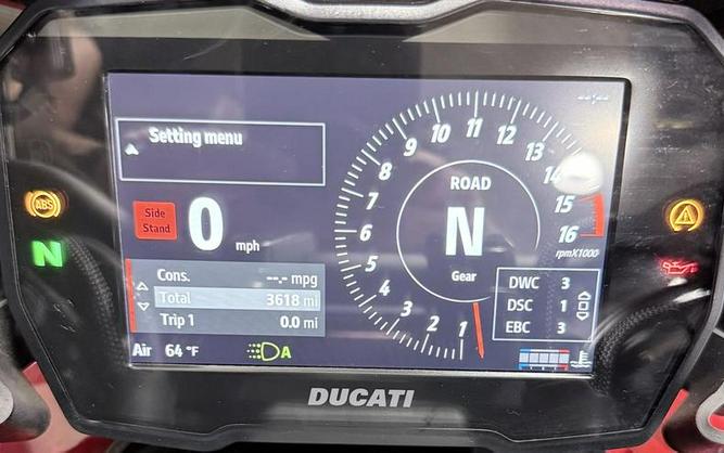 2023 Ducati Streetfighter V4 Ducati Red