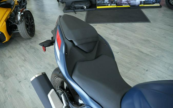 2026 Kawasaki Ninja® 500 ABS