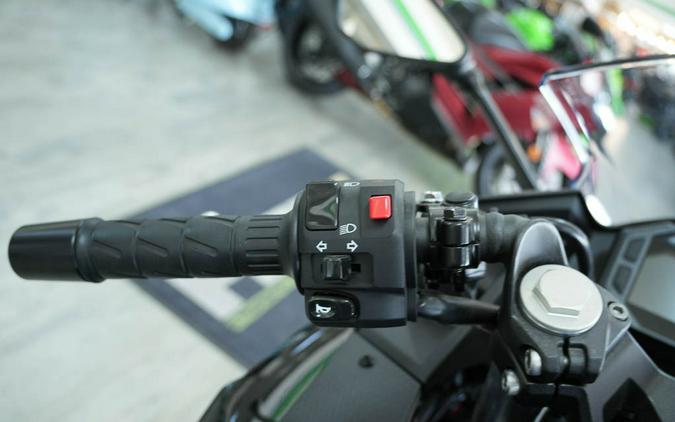 2026 Kawasaki Ninja® 500 ABS