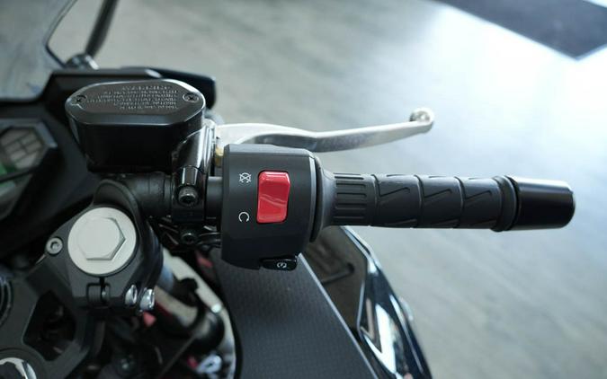 2026 Kawasaki Ninja® 500 ABS