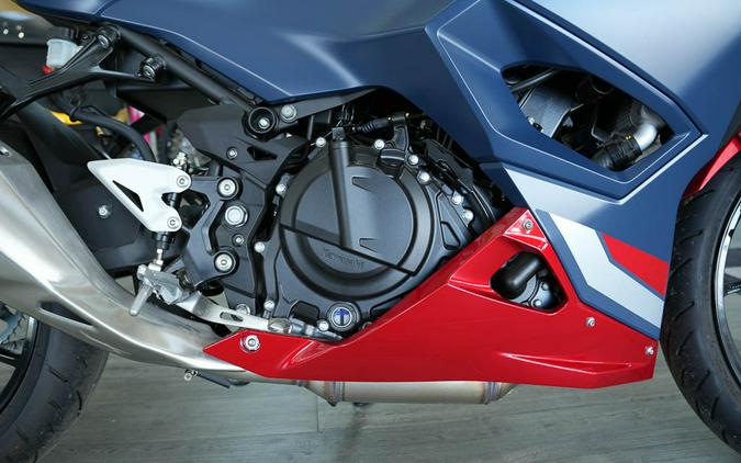 2026 Kawasaki Ninja® 500 ABS