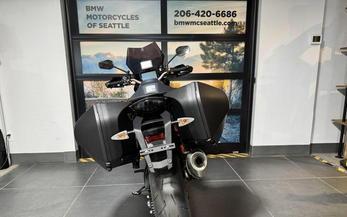 2023 KTM 1290 SUPER DUKE GT