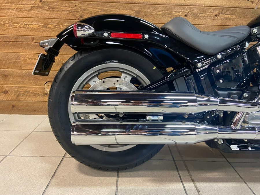 2024 Harley-Davidson® Softail® Standard Vivid Black FXST