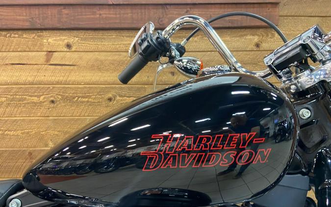 2024 Harley-Davidson® Softail® Standard Vivid Black FXST