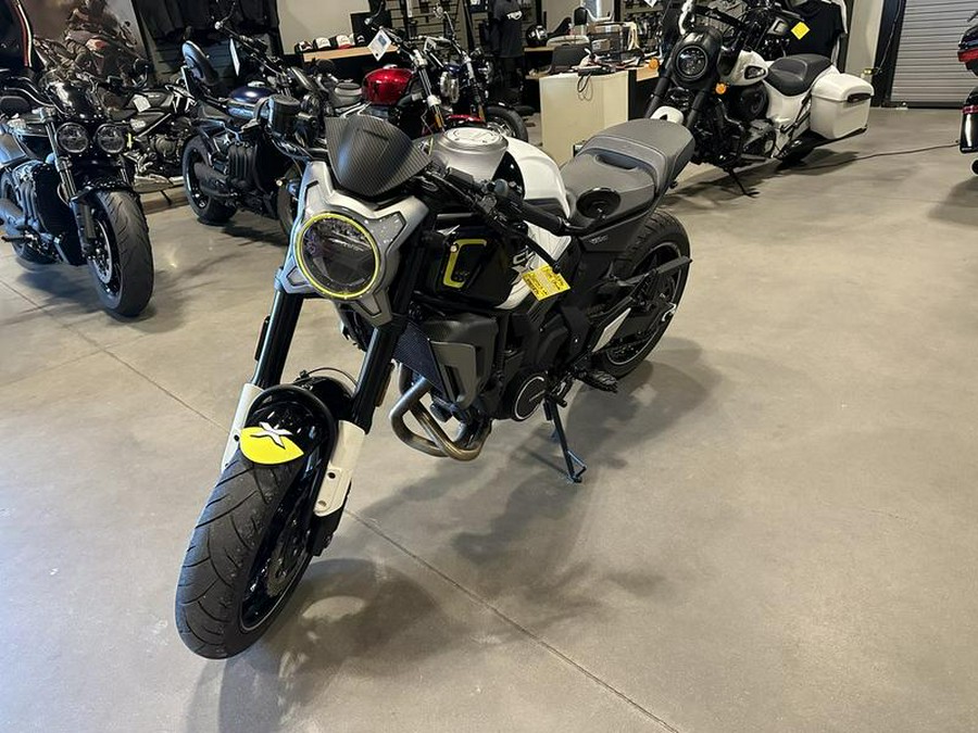 2022 CFMOTO 700CL-X