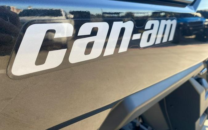 2026 Can-Am® Defender XT HD9