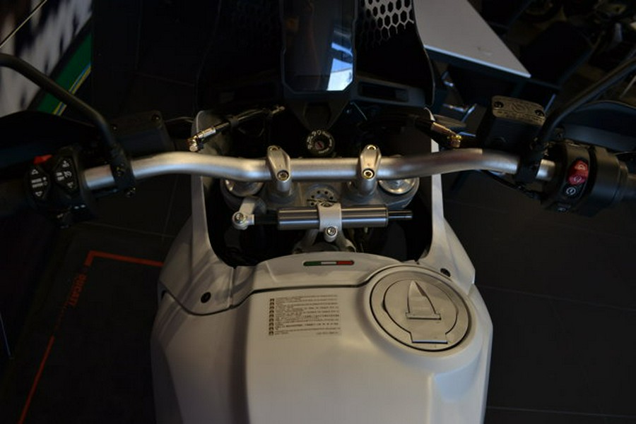 2026 Ducati DESERTX 937