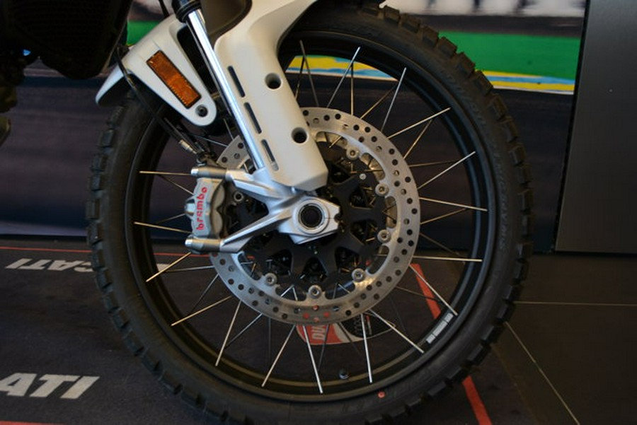 2026 Ducati DESERTX 937