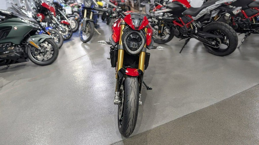 2026 Ducati Monster Dark Stealth