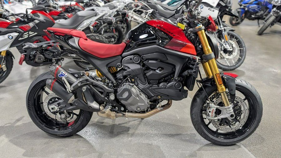 2026 Ducati Monster Dark Stealth
