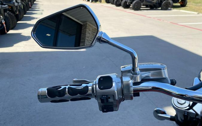 2015 Yamaha Raider S