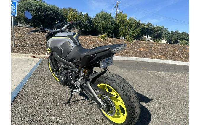 2016 Yamaha FZ-09 CA