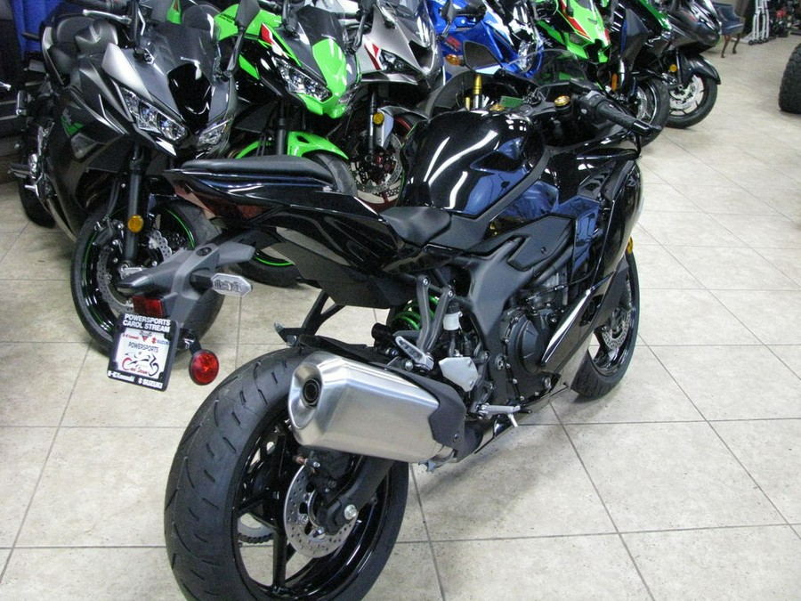 2024 Kawasaki Ninja® ZX™-4RR ABS