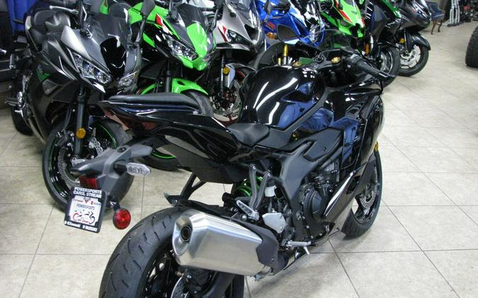 2024 Kawasaki Ninja® ZX™-4RR ABS