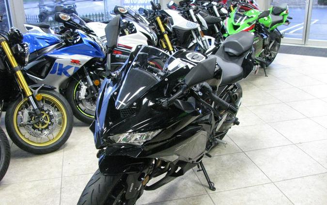 2024 Kawasaki Ninja® ZX™-4RR ABS