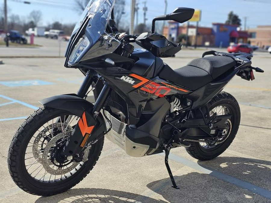 2024 KTM 790 Adventure