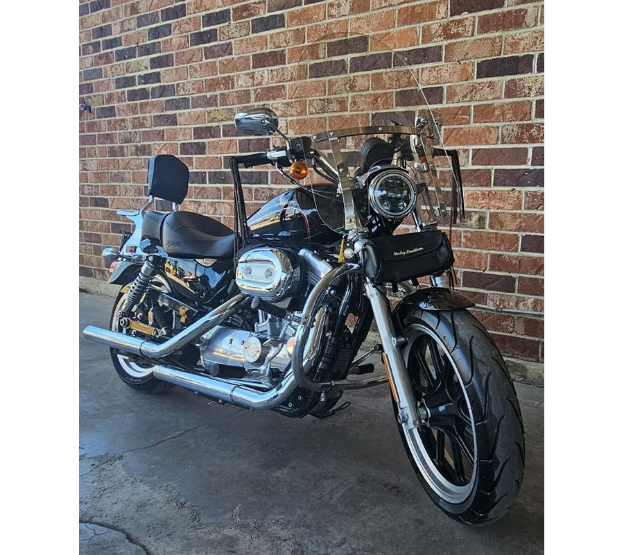 2011 Harley-Davidson® XL883L - Sportster® SuperLow®