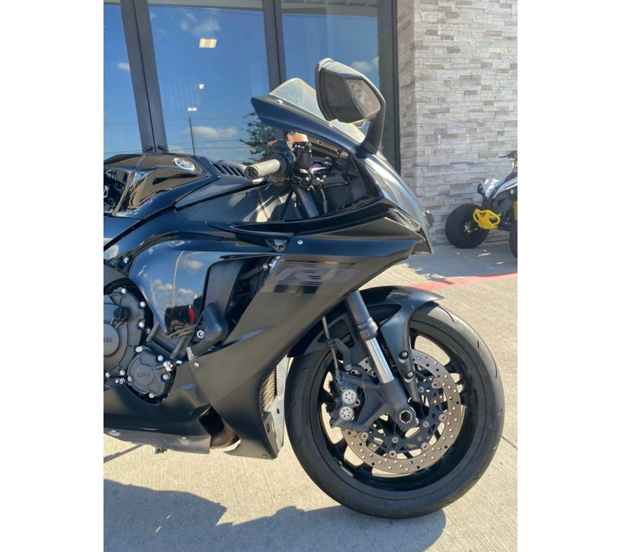2020 Yamaha YZF-R1