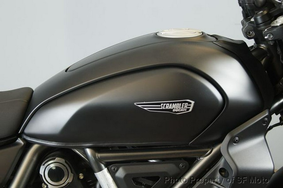 2025 Ducati Scrambler ICON DARK