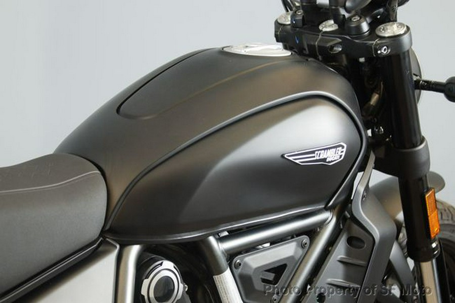 2025 Ducati Scrambler ICON DARK